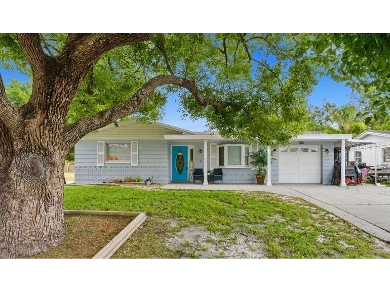 4344 Oak Bluff Avenue Holiday FL 34691 TB8516133 image1