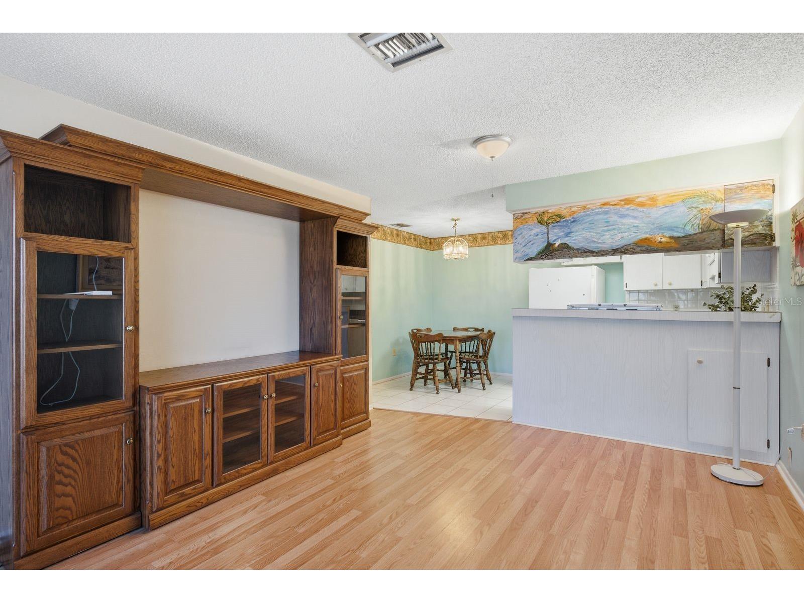 4344 Tahitian Gardens Circle #B Holiday FL 34691 TB8515536 image5