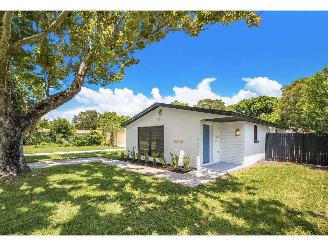 4345 20th Street N Saint Petersburg FL 33714 T3464922 image1