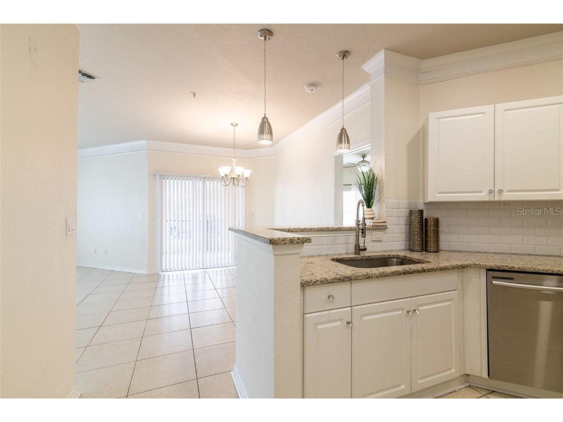 4345 Bayside Village Drive #102 Tampa FL 33615 TB8433607 image4