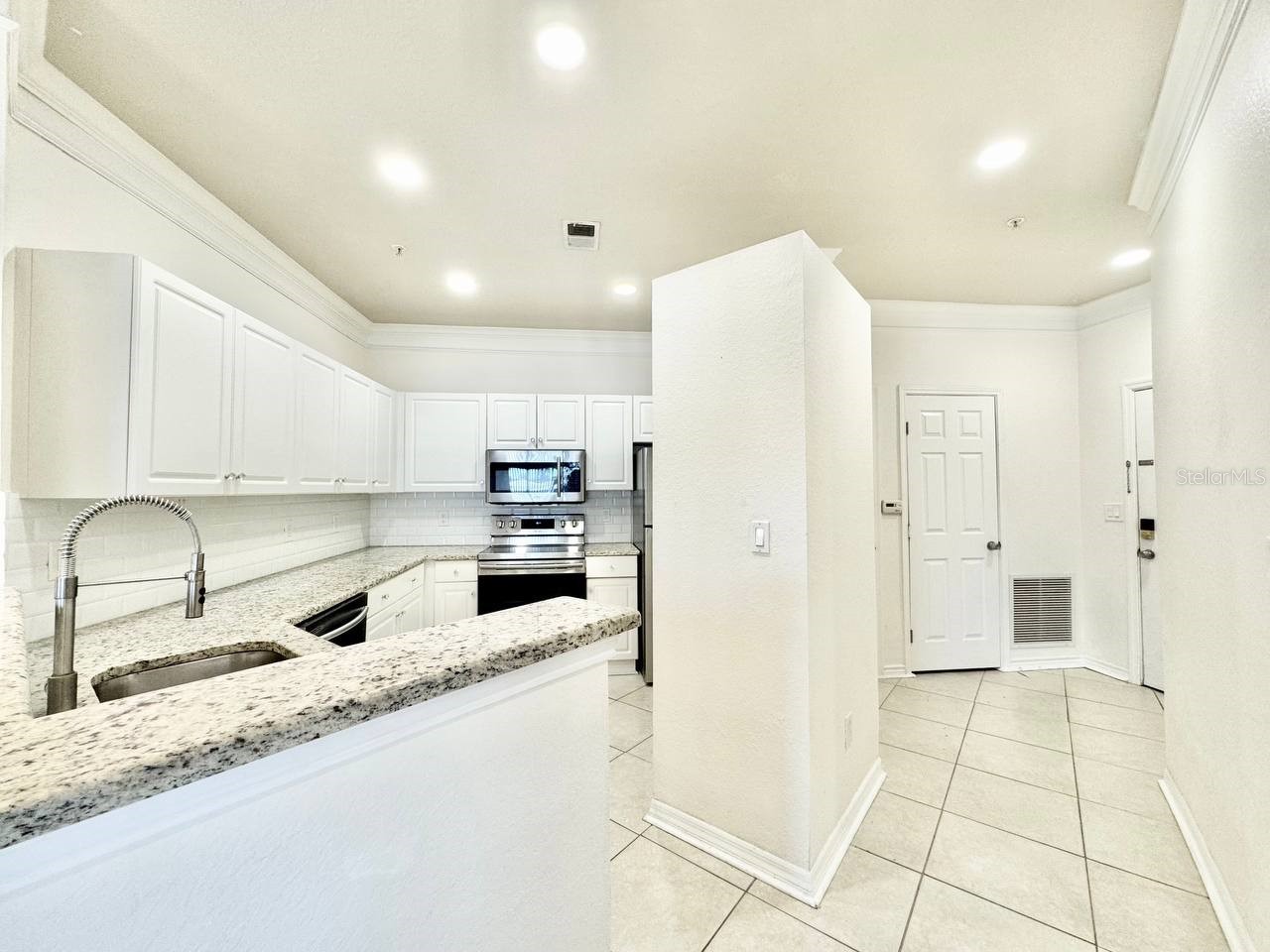 4345 Bayside Village Drive #102 Tampa FL 33615 TB8472017 image2