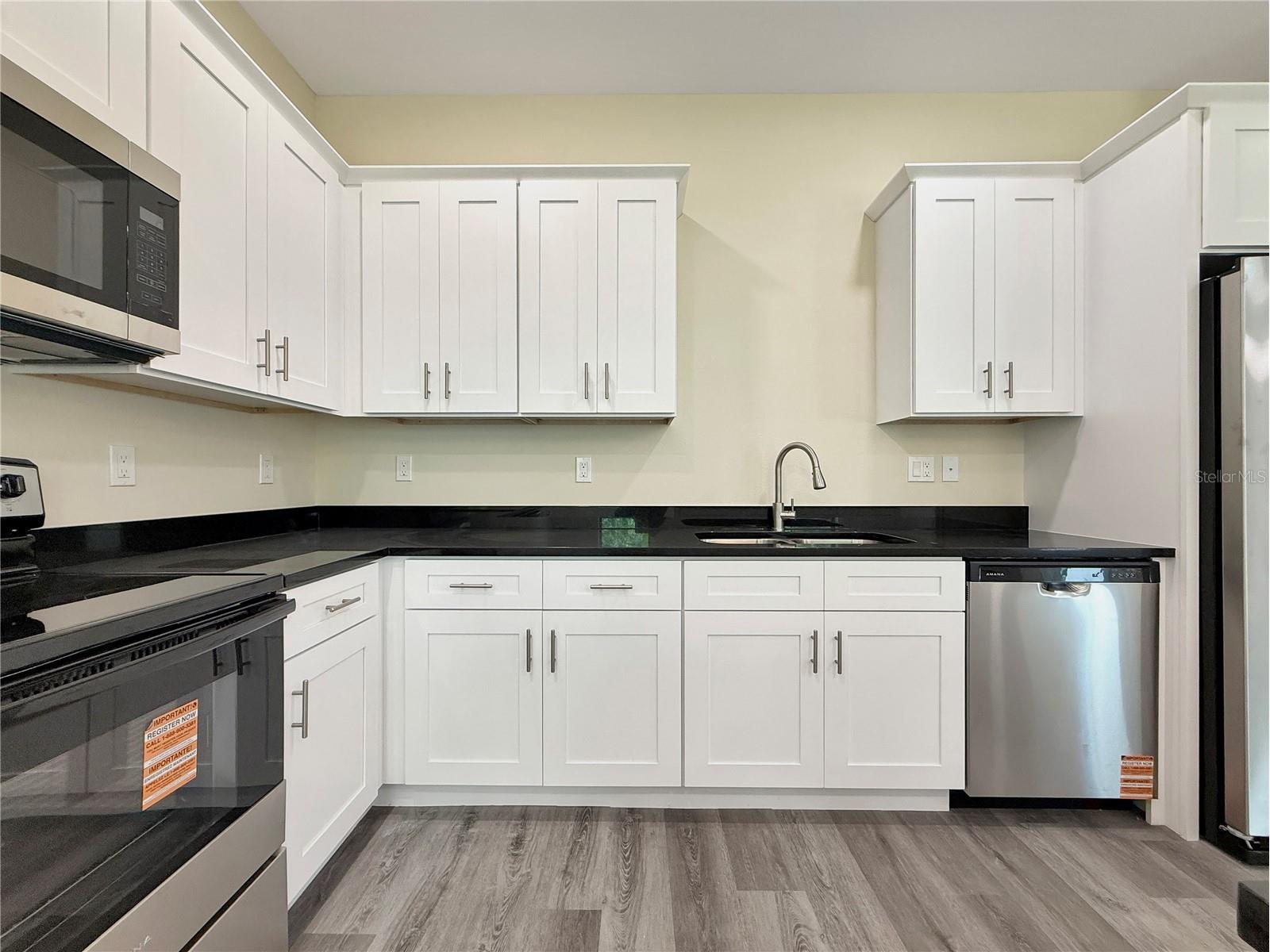 4345 Cambio Gardens Court Tampa FL 33610 TB8517585 image10