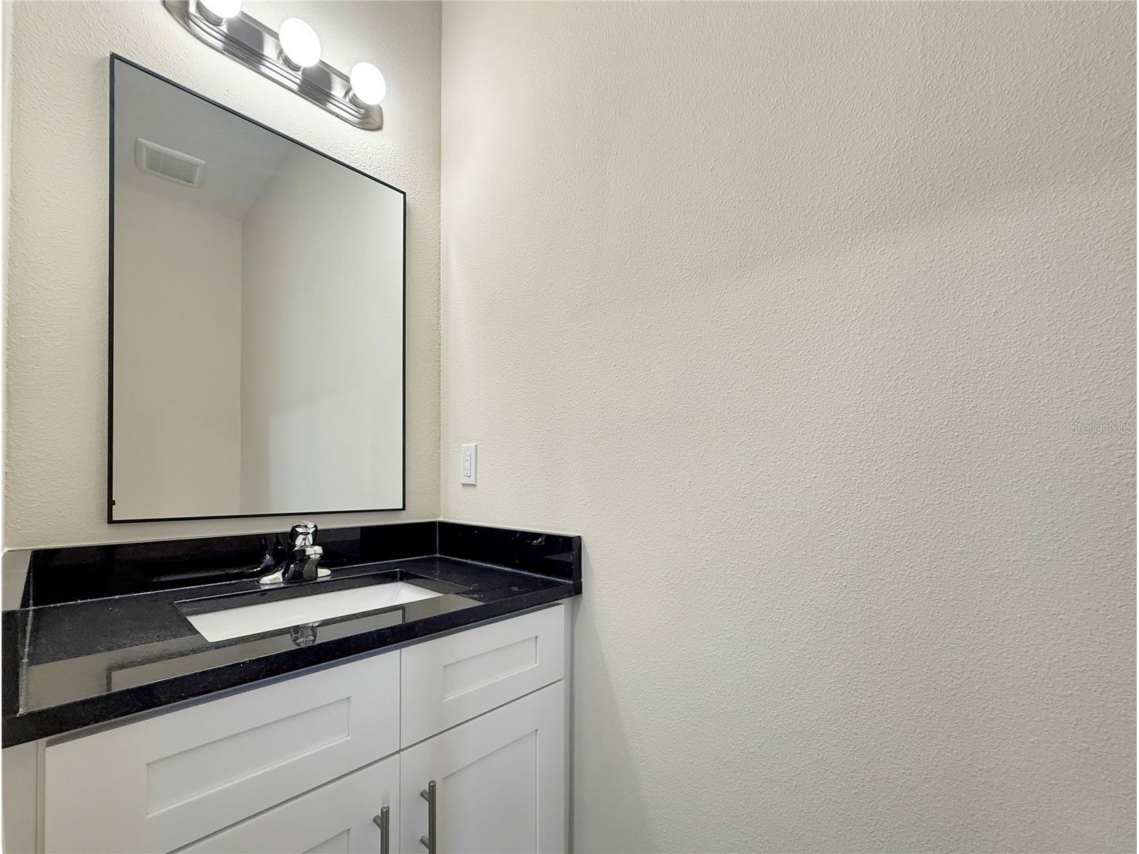 4345 Cambio Gardens Court Tampa FL 33610 TB8517585 image12