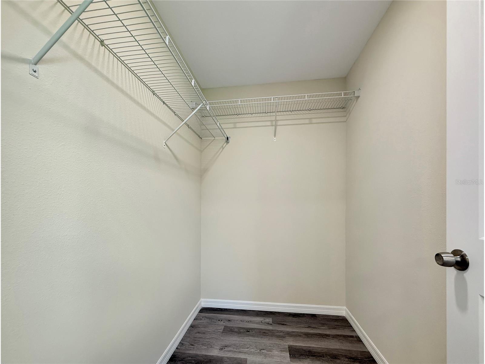4345 Cambio Gardens Court Tampa FL 33610 TB8517585 image16