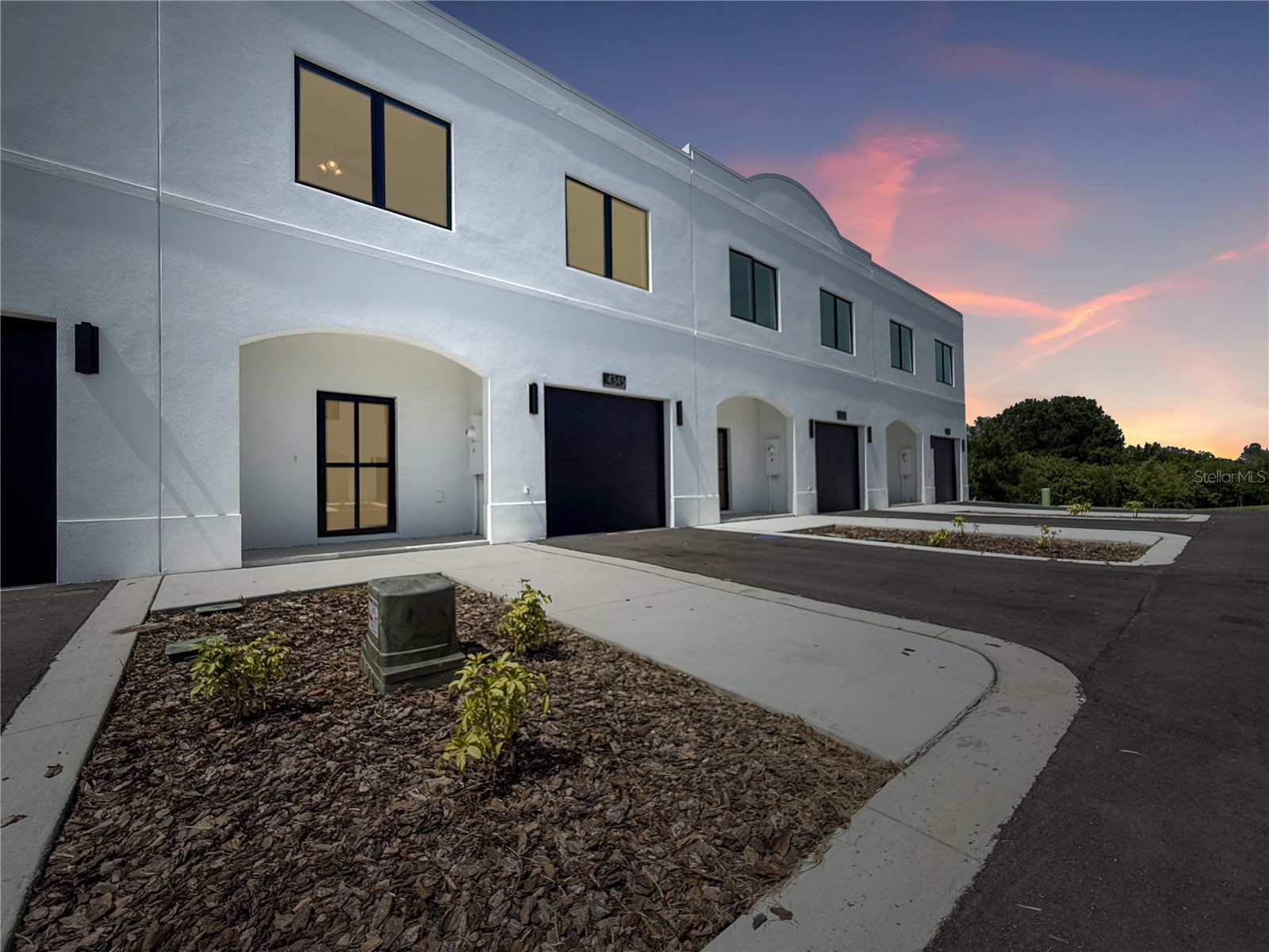 4345 Cambio Gardens Court Tampa FL 33610 TB8517585 image2
