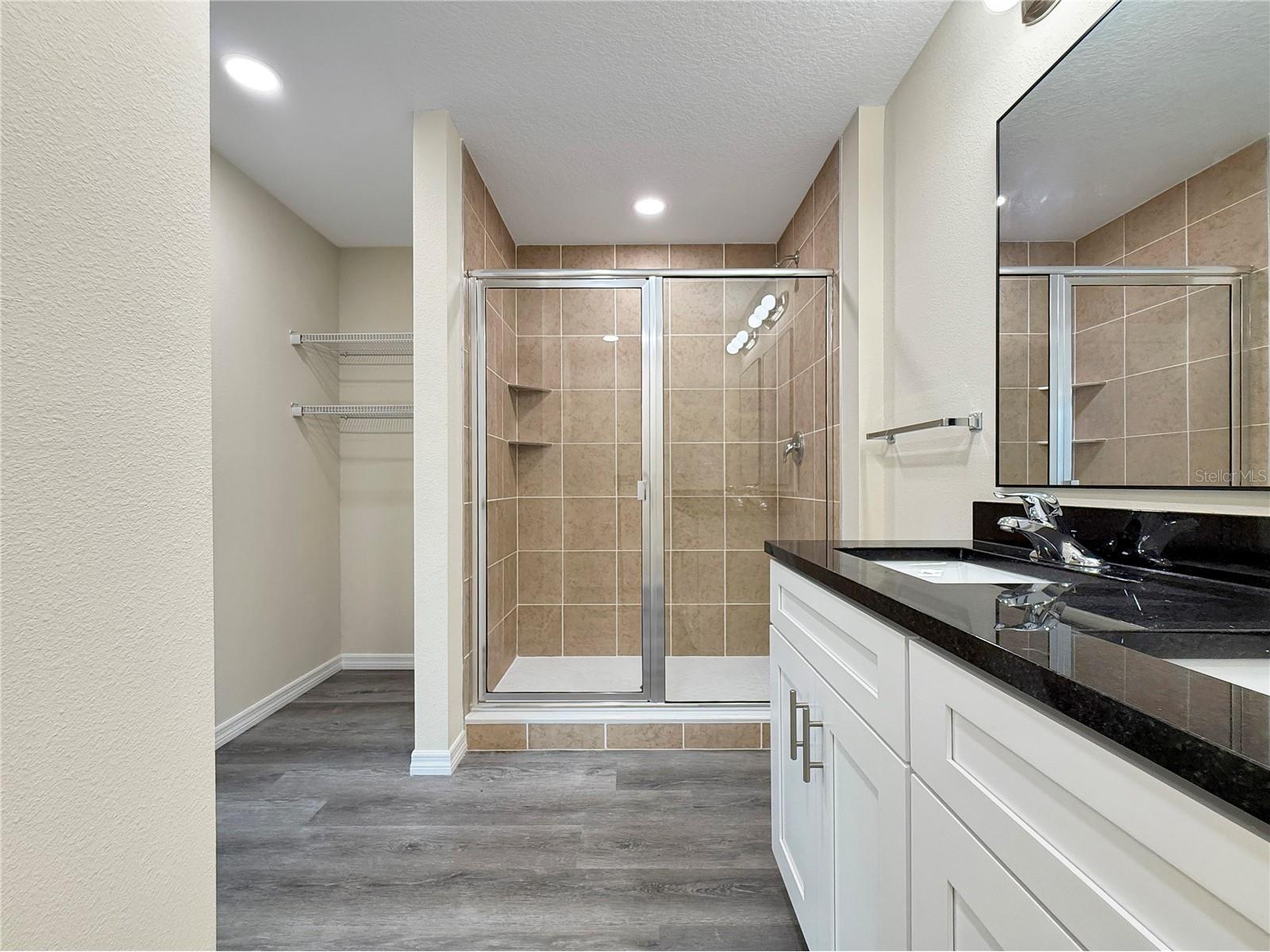 4345 Cambio Gardens Court Tampa FL 33610 TB8517585 image20