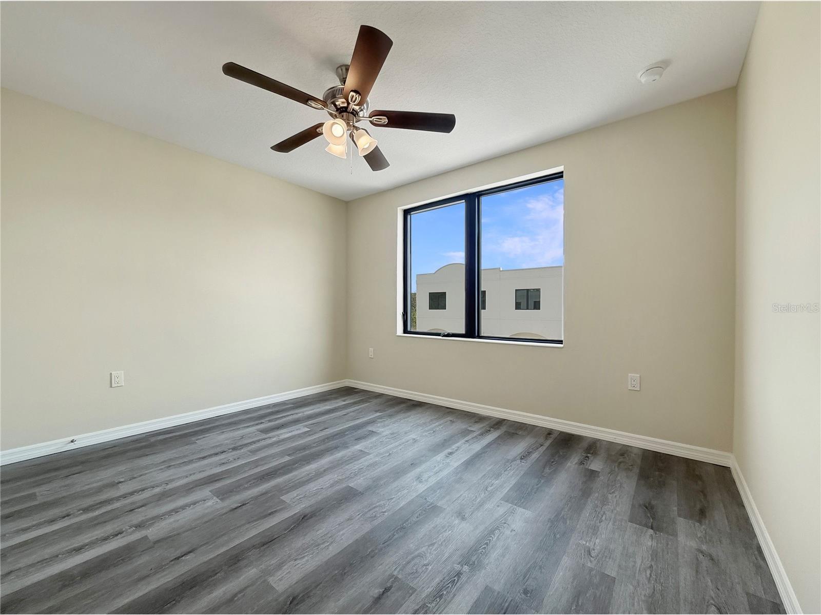 4345 Cambio Gardens Court Tampa FL 33610 TB8517585 image25