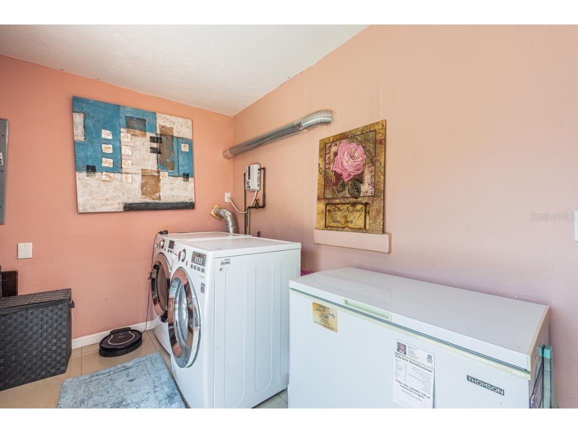 4346 14th Avenue N Saint Petersburg FL 33713 TB8407008 image30