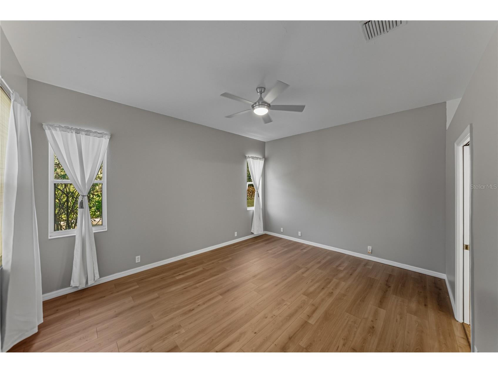 4346 Breckenridge Way #5 Sarasota FL 34235 TB8459992 image32