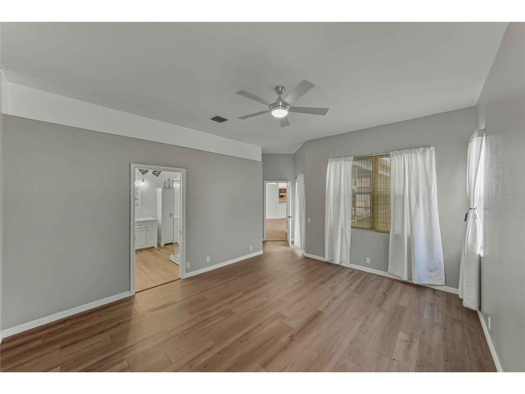4346 Breckenridge Way #5 Sarasota FL 34235 TB8459992 image34