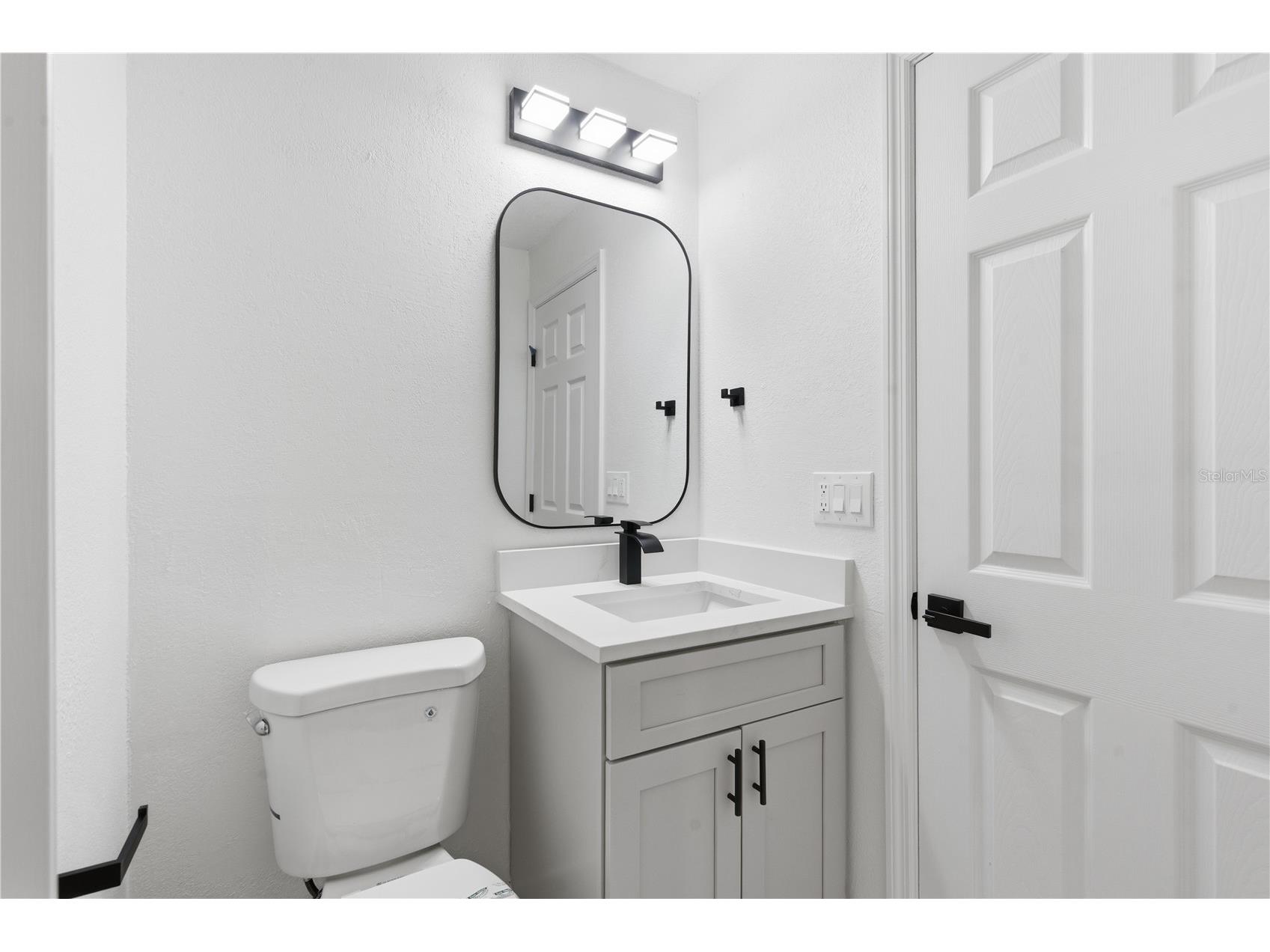 4346 Marine Parkway New Port Richey FL 34652 TB8472869 image37