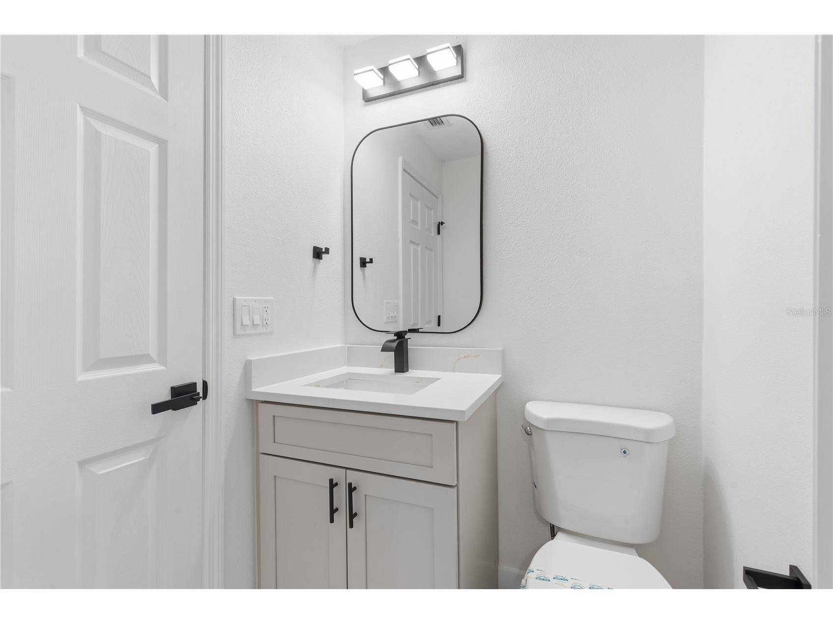 4346 Marine Parkway New Port Richey FL 34652 TB8472869 image38