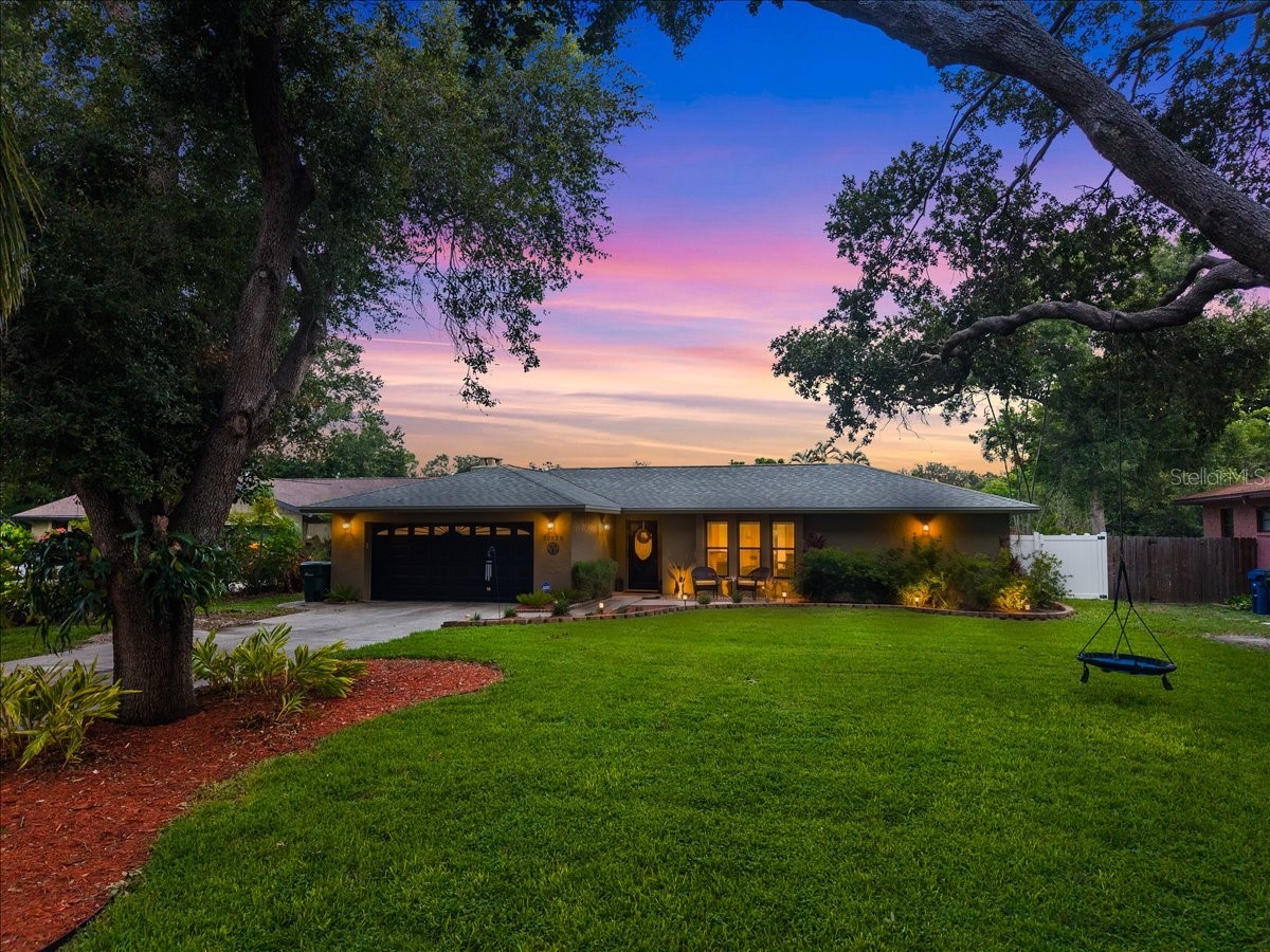 4346 Meadowland Circle Sarasota FL 34233 A4700705 image1
