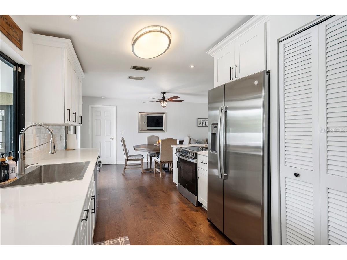 4346 Meadowland Circle Sarasota FL 34233 A4700705 image14