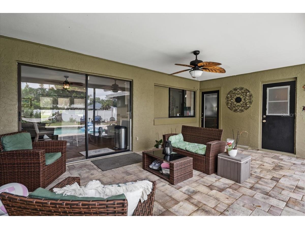 4346 Meadowland Circle Sarasota FL 34233 A4700705 image33