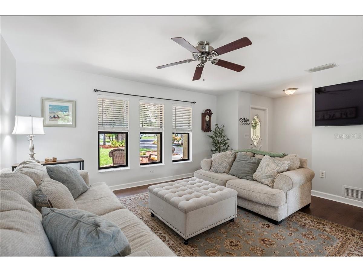 4346 Meadowland Circle Sarasota FL 34233 A4700705 image7