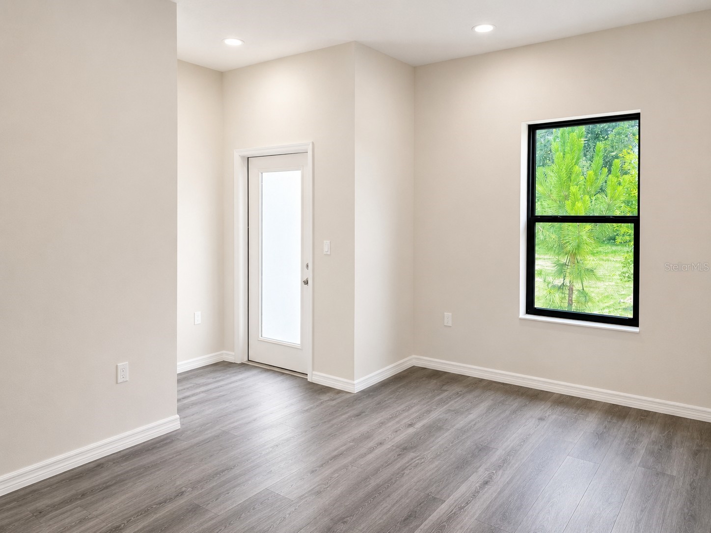 4347 Cambio Gardens Court Tampa FL 33610 TB8516847 image26
