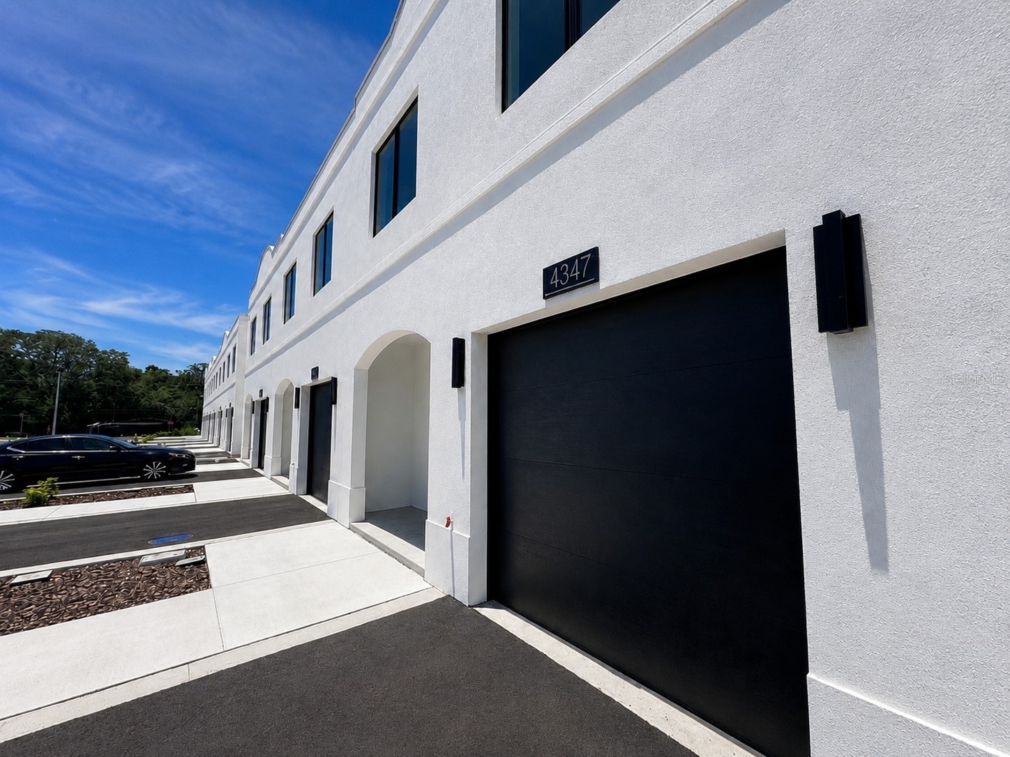 4347 Cambio Gardens Court Tampa FL 33610 TB8516847 image3