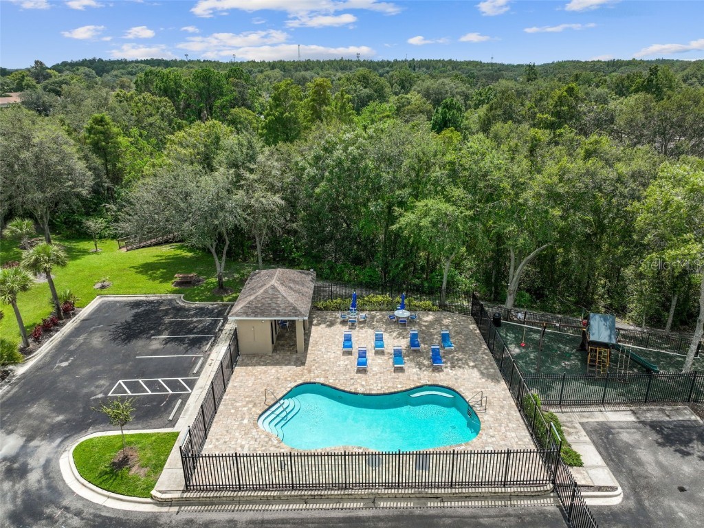 4347 Deermont Circle Tampa FL 33624 TB8461929 image75