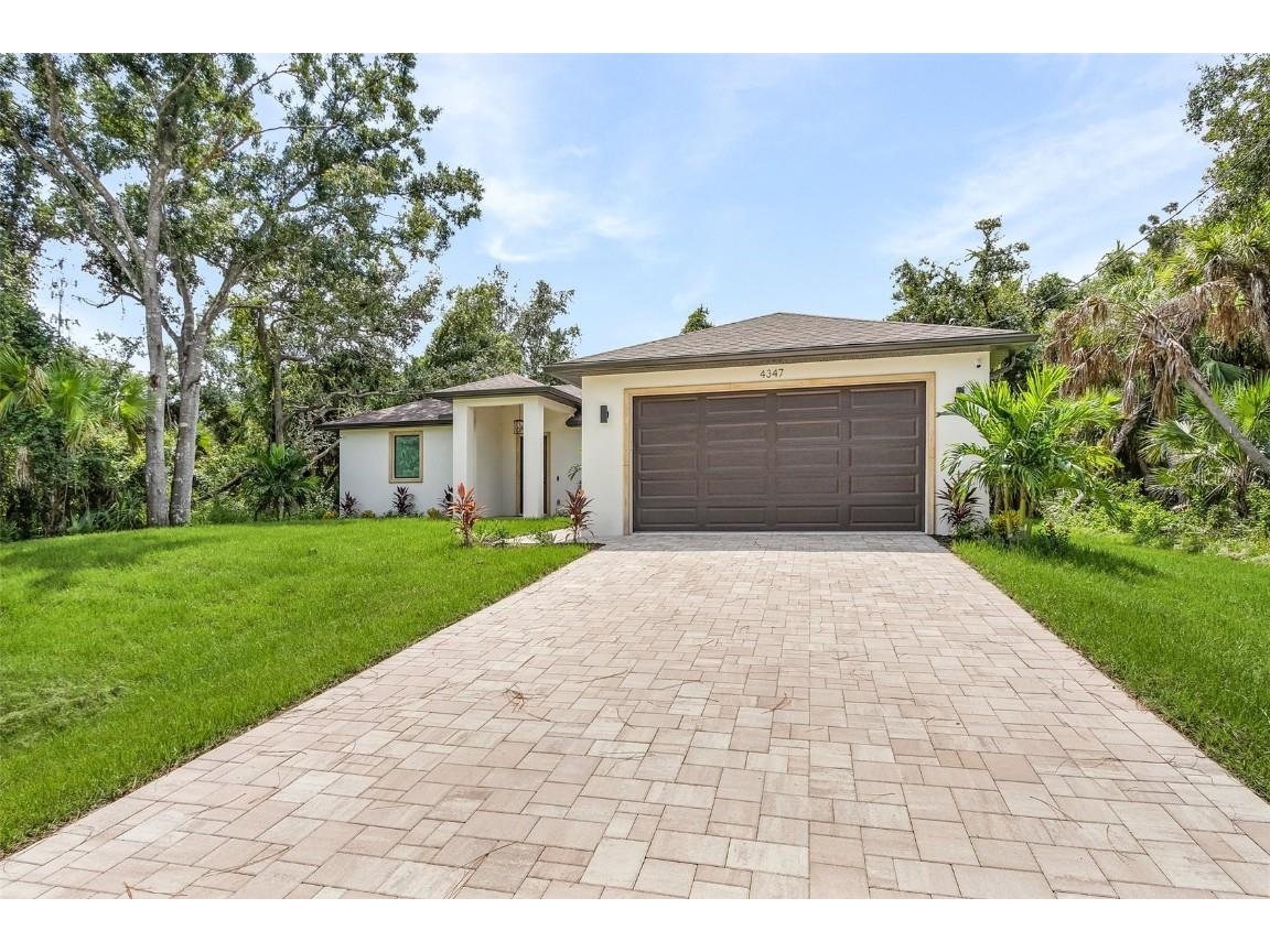 4347 E Price Boulevard North Port FL 34288 A4656455 image2