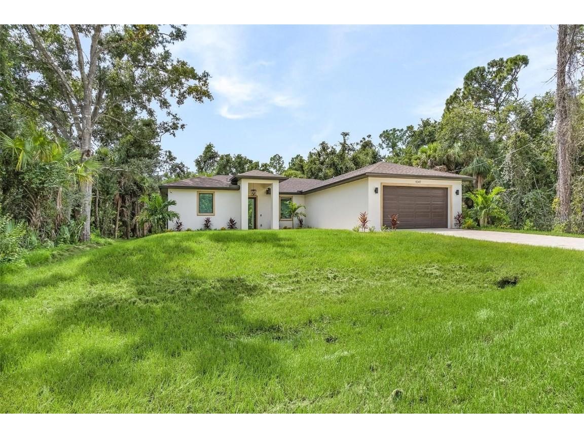 4347 E Price Boulevard, North Port, FL, 34288 | MLS: A4660236 | Edina ...