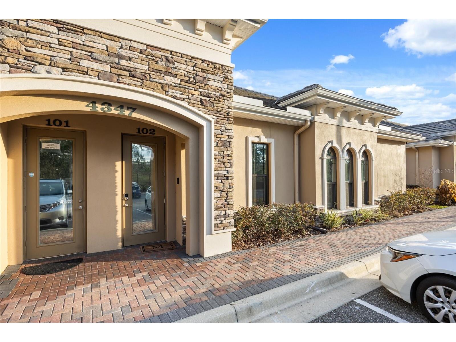 4347 Hunters Park Lane #102 Orlando FL 32837 S5132988 image1