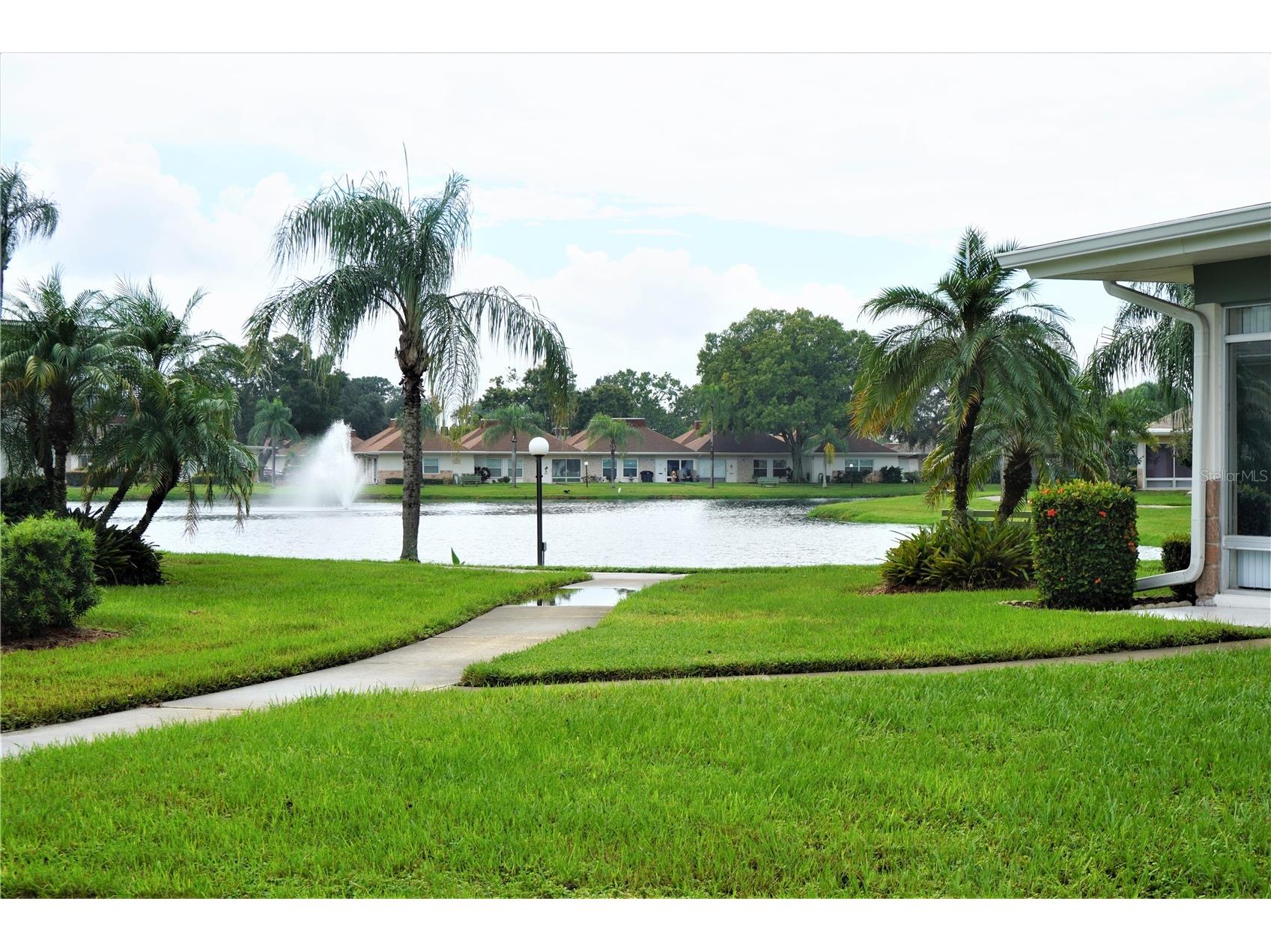 4348 Tahitian Gardens Circle #B Holiday FL 34691 TB8488808 image17