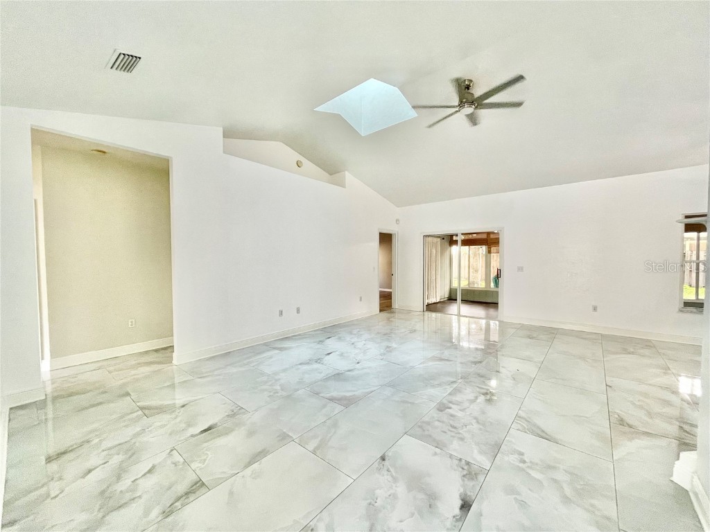 4349 NW 36th Street Gainesville FL 32605 GC535635 image8