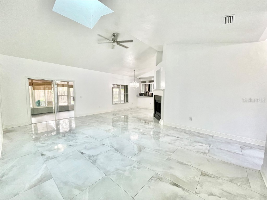 4349 NW 36th Street Gainesville FL 32605 GC535635 image9