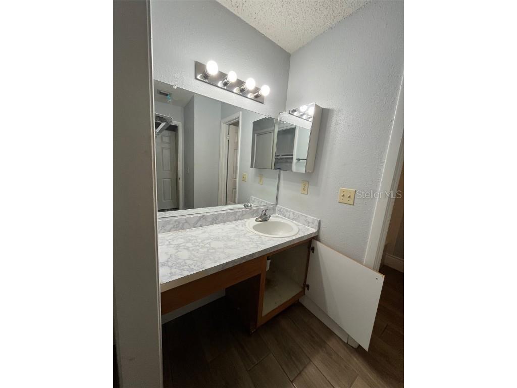 4349 S Semoran Boulevard #4 Orlando FL 32822 TB8421229 image12