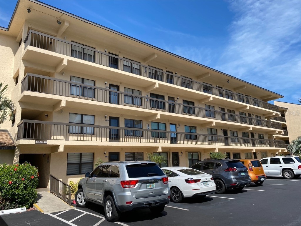 435 30th Avenue W #D302 Bradenton FL 34205 A4515490 image1