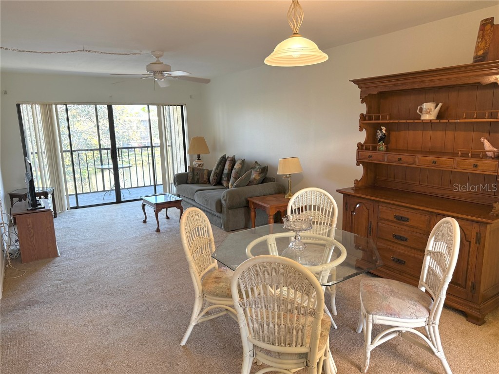 435 30th Avenue W #D303 Bradenton FL 34205 A4640805 image12