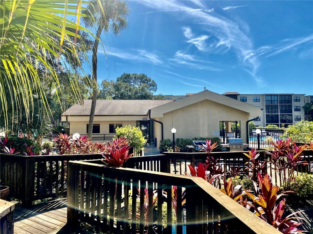 435 30th Avenue W #D303 Bradenton FL 34205 A4640805 image22