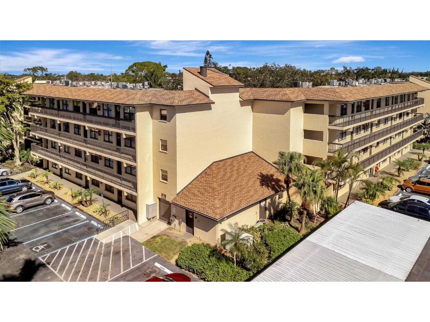 435 30th Avenue W #D309 Bradenton FL 34205 A4636079 image1