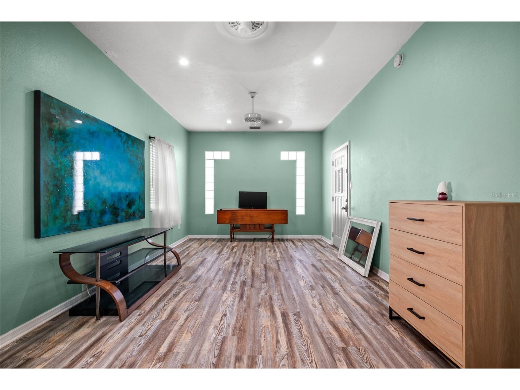 435 3rd Street NW Largo FL 33770 TB8455661 image11