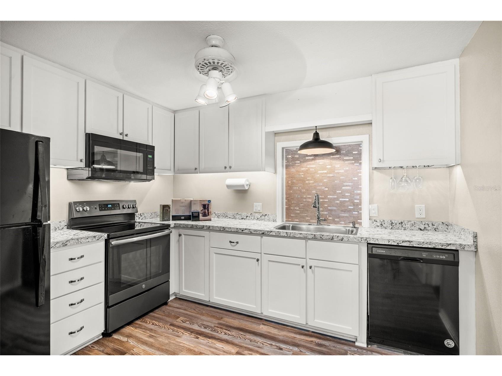 435 3rd Street NW Largo FL 33770 TB8455661 image5