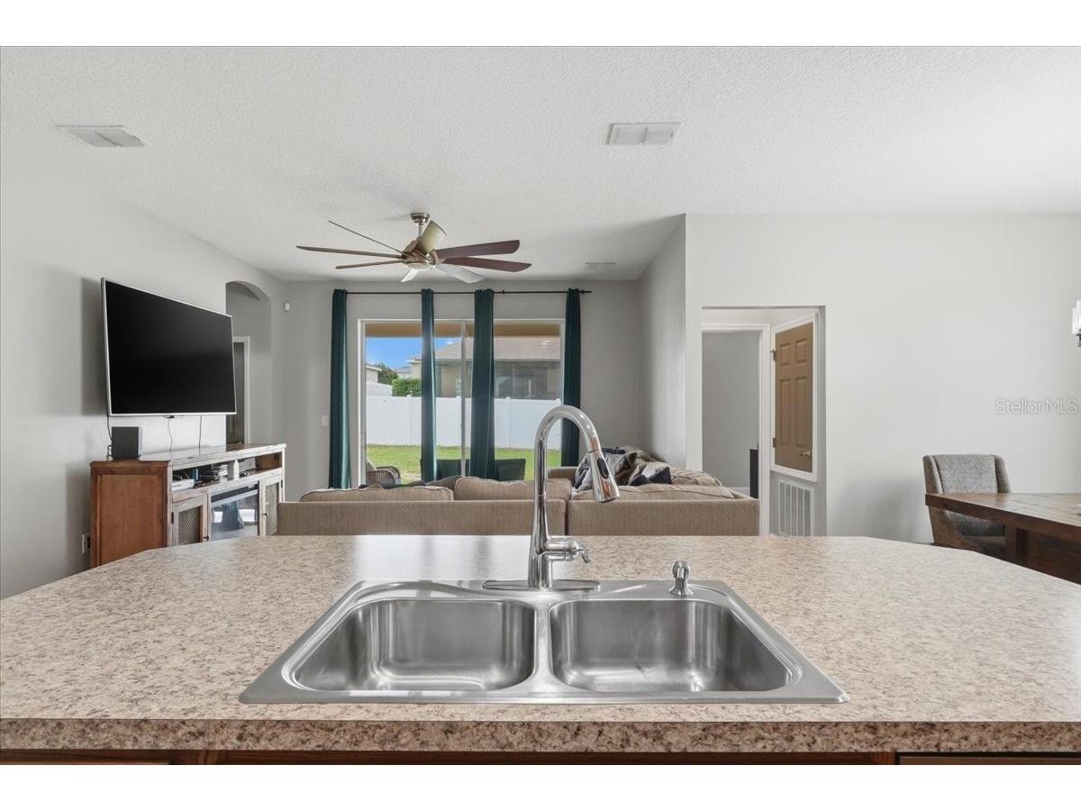 435 Aragosa Drive Davenport FL 33837 L4962430 image11
