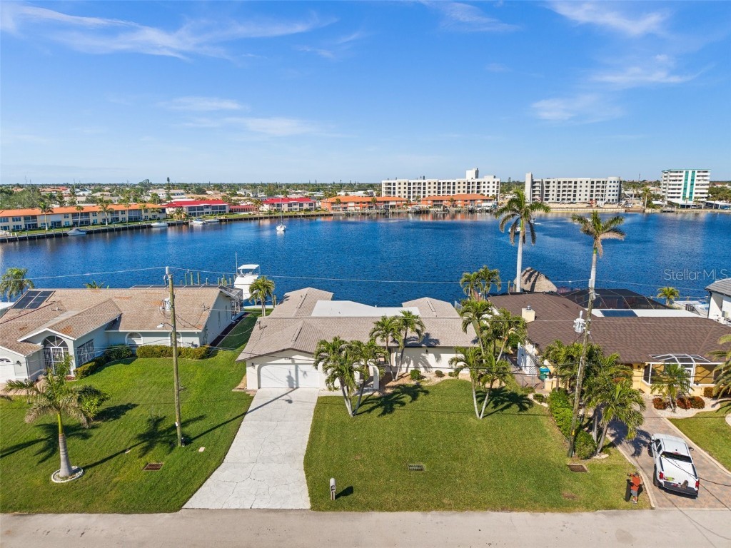 435 Avalon Drive Cape Coral FL 33904 - BIMINI BASIN C7503245 image1
