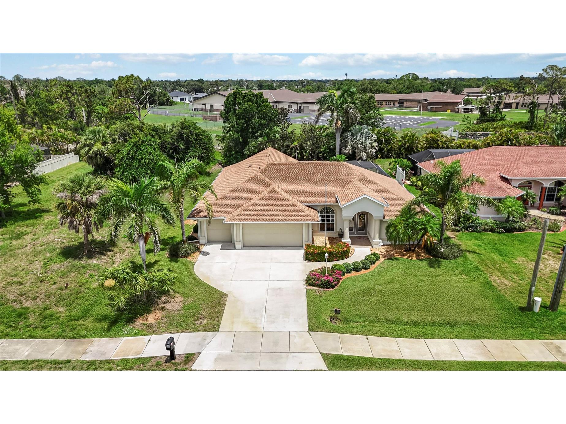 435 Boundary Boulevard Rotonda West FL 33947 N6139259 image1