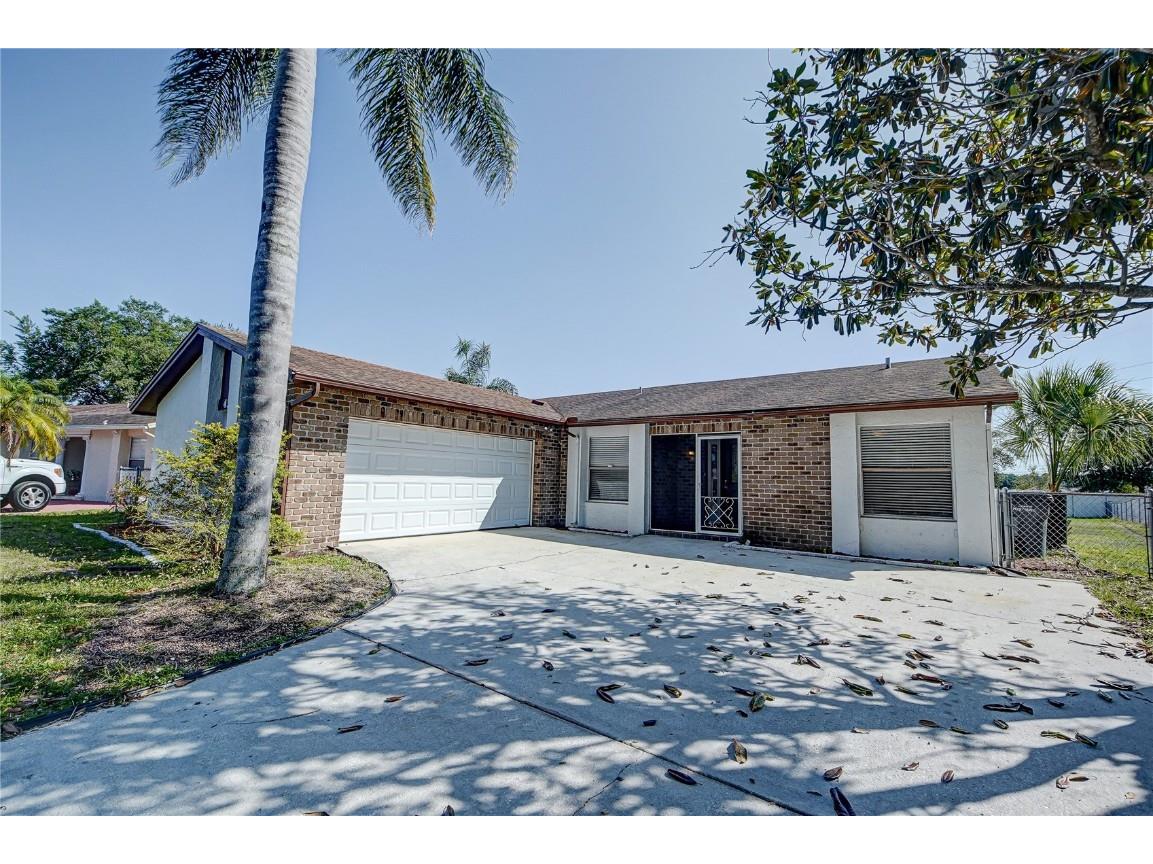 435 Cart Ct Poinciana FL 34759 O6198232 image1