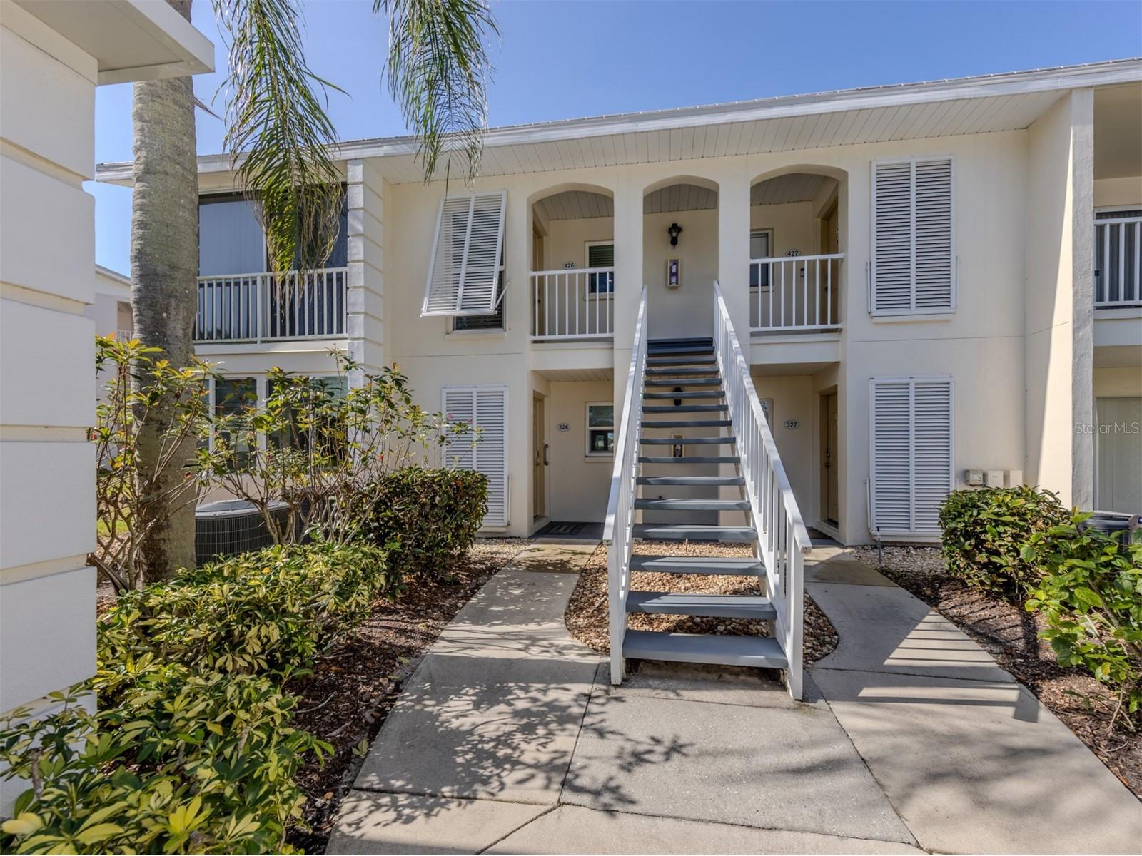 435 Cerromar Lane #326 Venice FL 34293 N6142886 image2