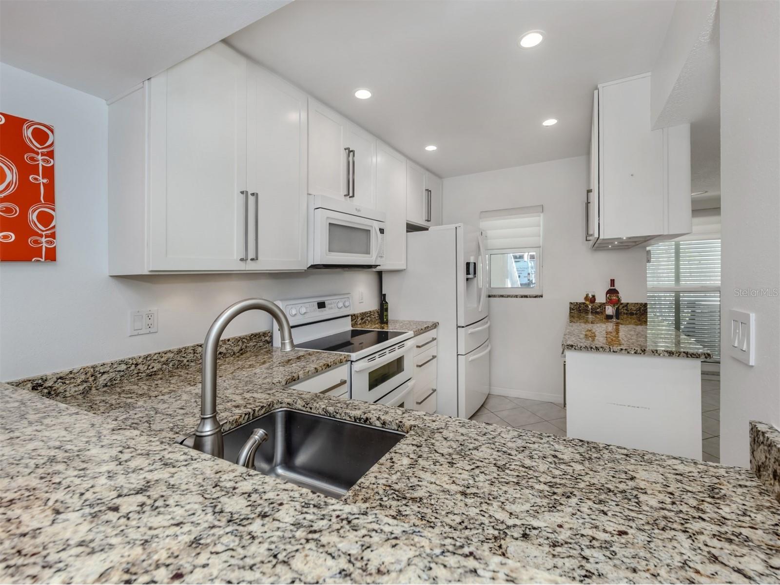 435 Cerromar Lane #326 Venice FL 34293 N6142886 image6