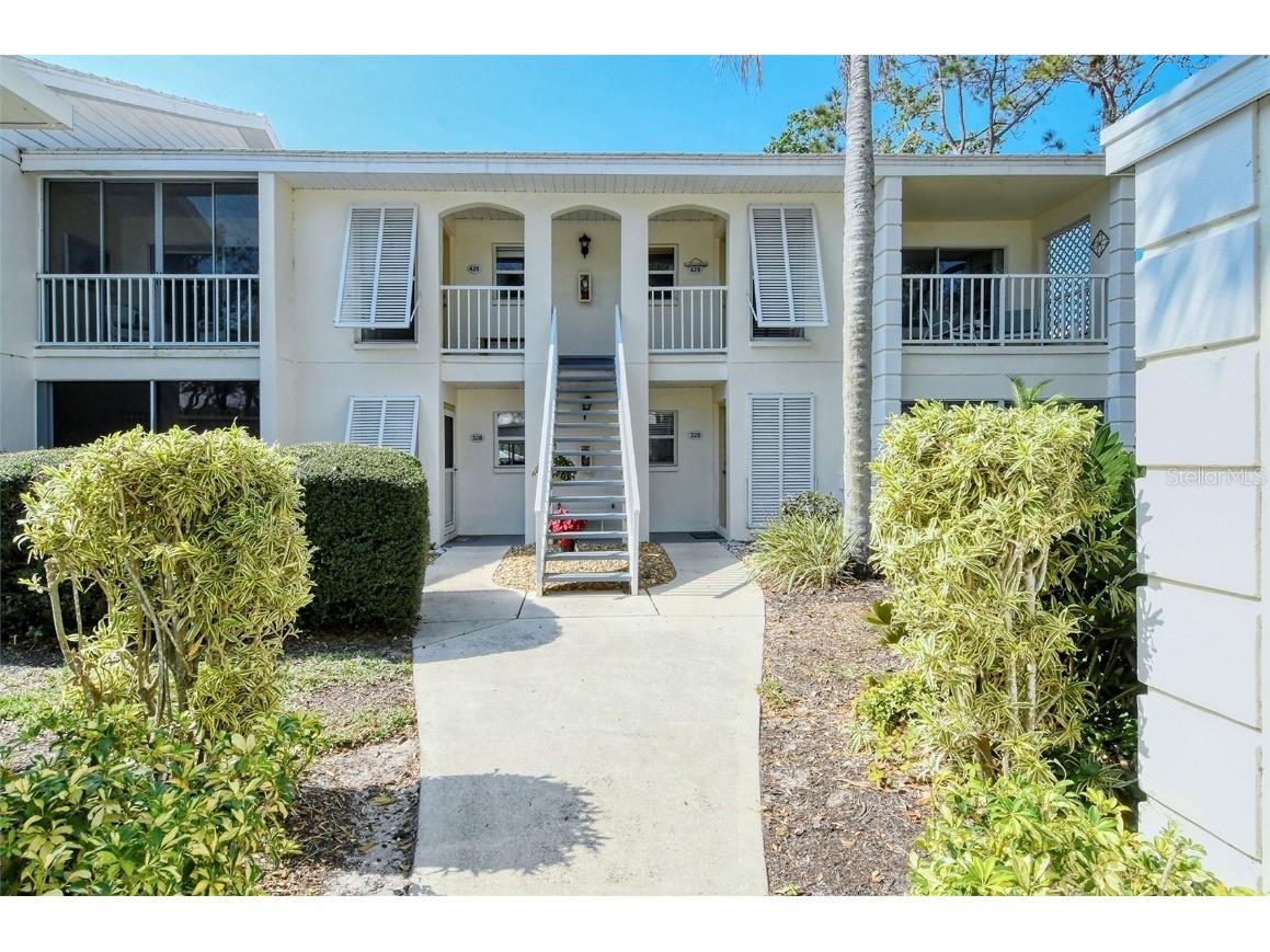 435 Cerromar Lane #329 Venice FL 34293 A4563287 image1