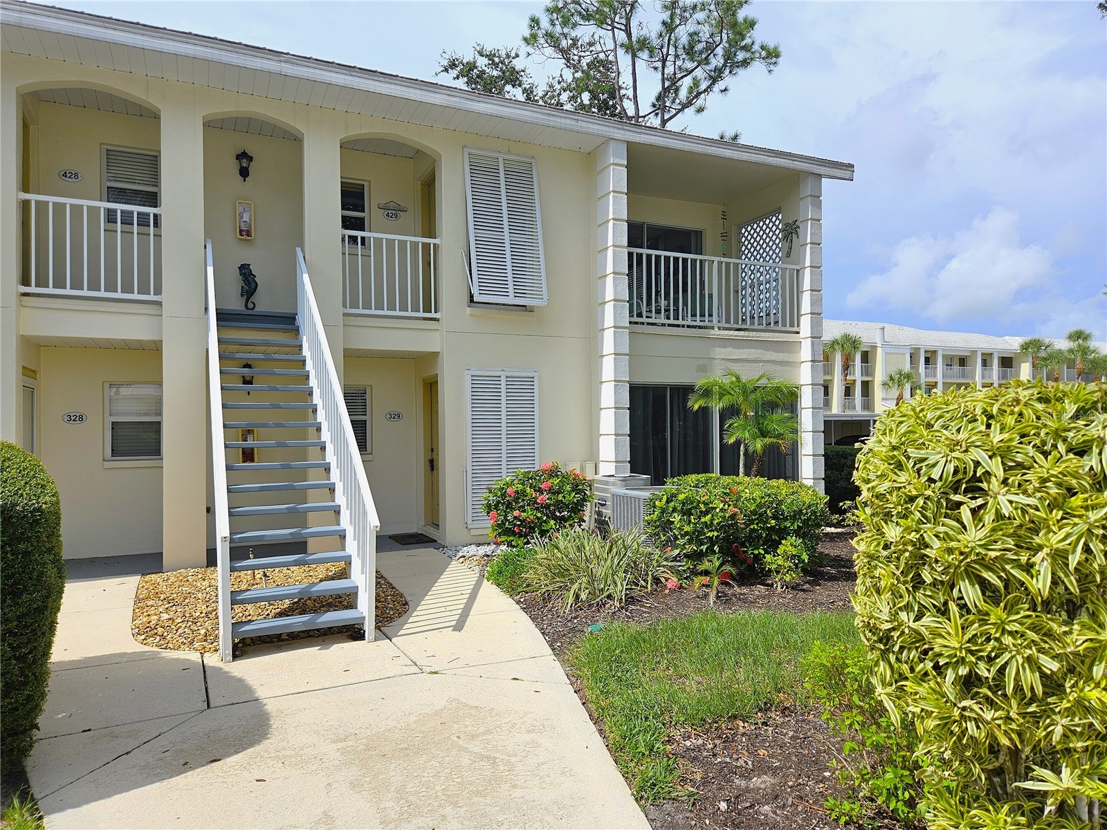 435 Cerromar Lane #329 Venice FL 34293 N6143436 image1