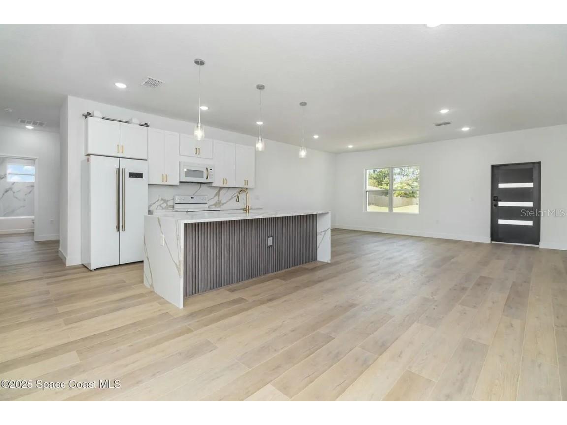 435 Goldsmith Avenue NW Palm Bay FL 32907 O6351358 image8