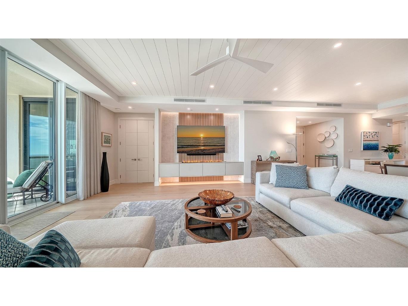 435 L Ambiance Drive #J703 Longboat Key FL 34228 A4667475 image19