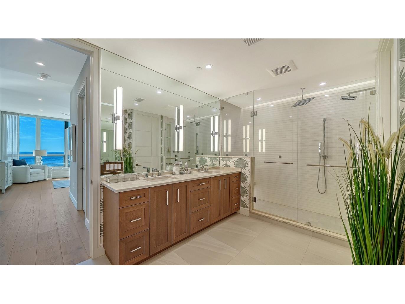 435 L Ambiance Drive #J703 Longboat Key FL 34228 A4667475 image51