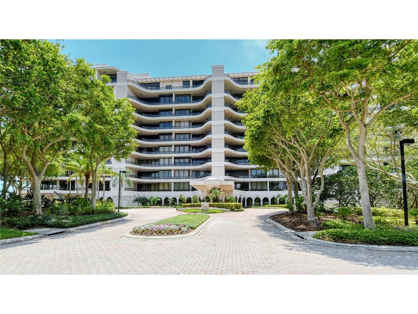 435 L Ambiance Drive #J704 Longboat Key FL 34228 A4673061 image5