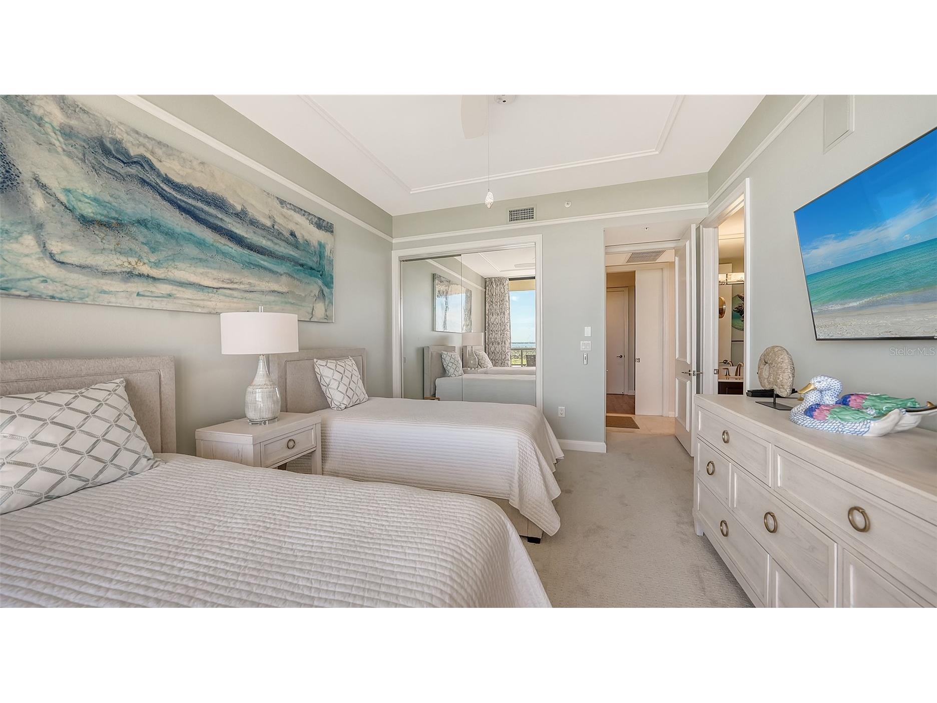 435 L Ambiance Drive #L707 Longboat Key FL 34228 A4663998 image40