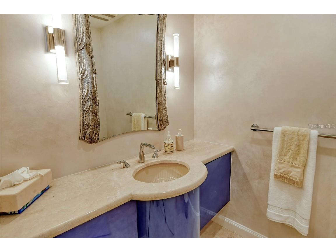 435 L Ambiance Drive #L807 Longboat Key FL 34228 - GULF OF MEXICO A4668015 image25